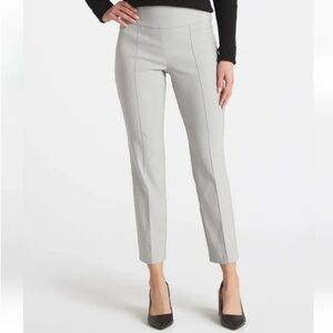 *NWT* Violets & Roses Melisa High Rise Straight Pull On Pant